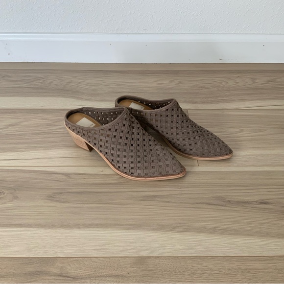 Dolce Vita Boots - Picture 5 of 5